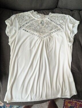 Uncommon Job White Dress Shirt